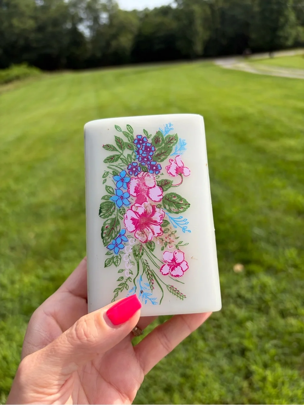Vintage Jewlery Box Trinket Box Floral Plastic Lucite Made In Hong Kong